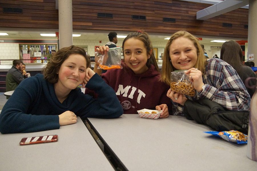 Make healthy choices like Kenzie Fronek, Allison Nguyen and Shanna Hall.
